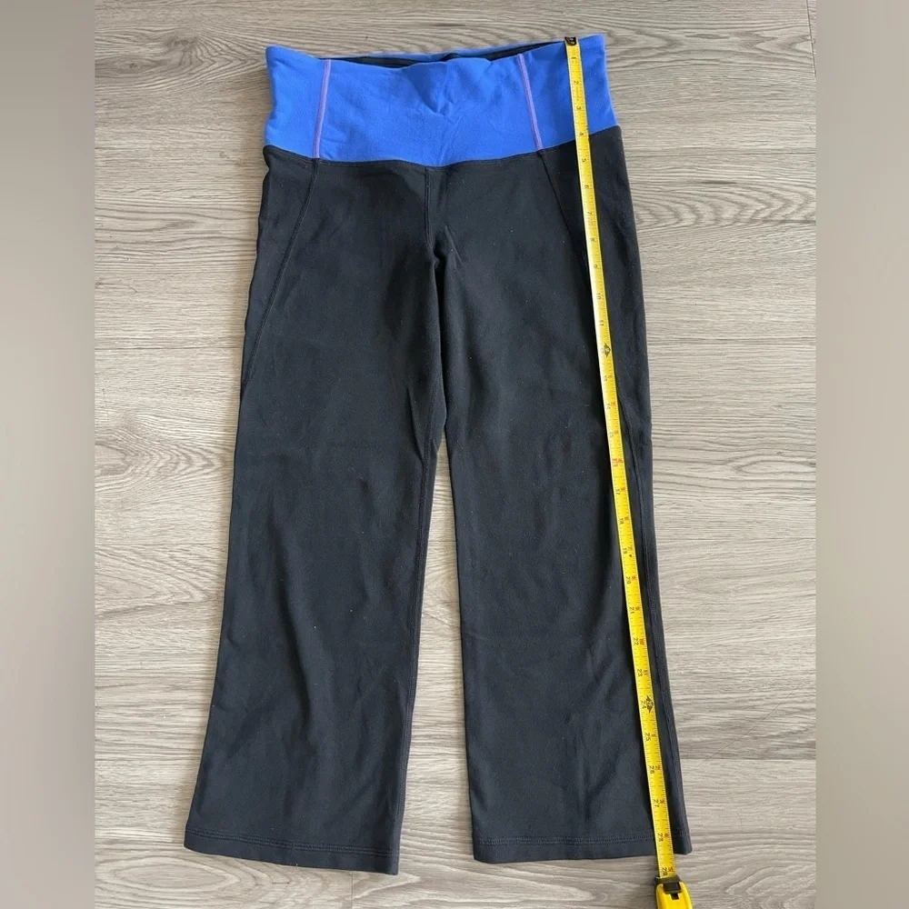lululemon athletica y2k Black and Blue cropped Leggings
